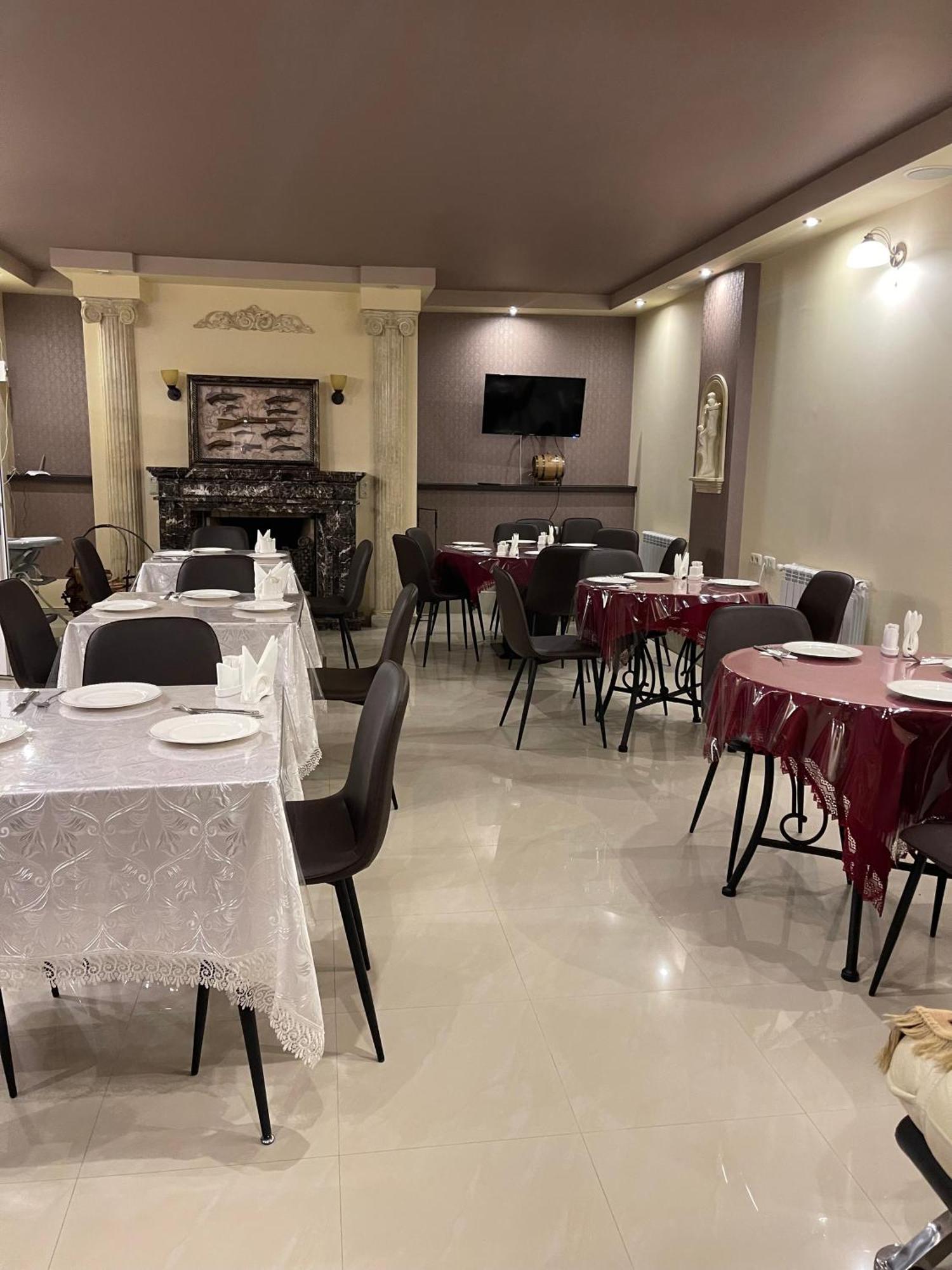Hotel In Giumri Zewnętrze zdjęcie
